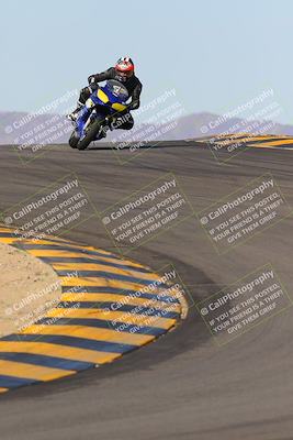 media/Dec-18-2022-SoCal Trackdays (Sun) [[8099a50955]]/Turns 9 and 10 Set 2 (1055am)/